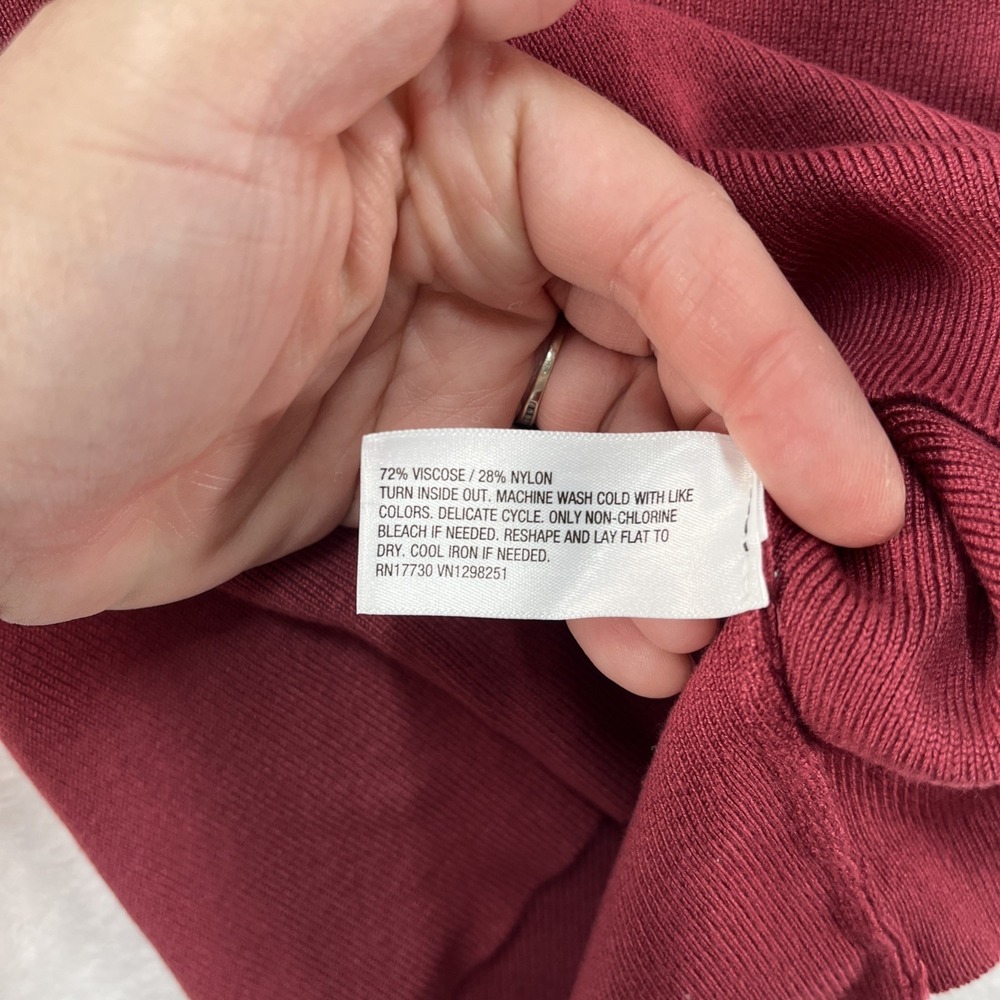 A New Day Sleeveless VNeck Womens Small Collared Dark Red Casual Summer NEW - Picture 5 of 6
